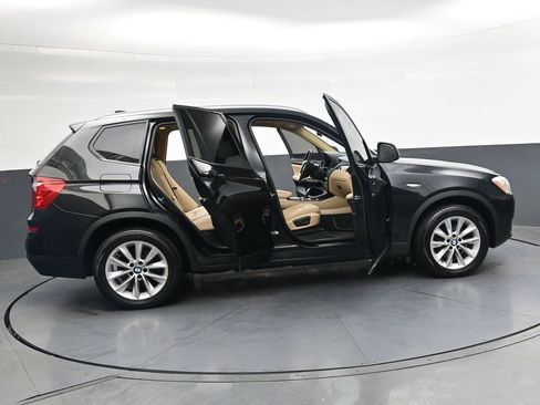 Used 2017 BMW X3 xDrive28i AWD/4WD image 34