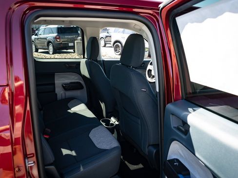 New 2026 Ford Maverick XLT w/ XLT Luxury Package FWD image 20