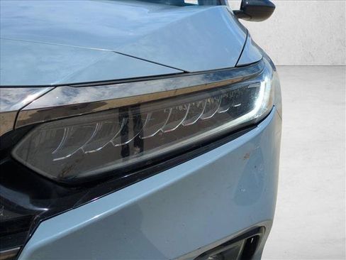 Used 2021 Honda Accord Sport image 9