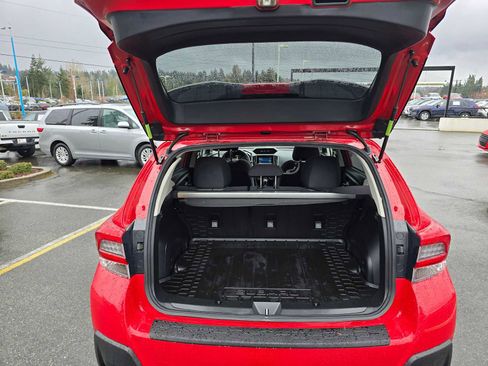 Used 2023 Subaru Crosstrek 2.0i Premium image 13