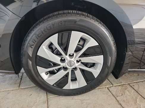 Certified 2024 Nissan Altima 2.5 S FWD image 29