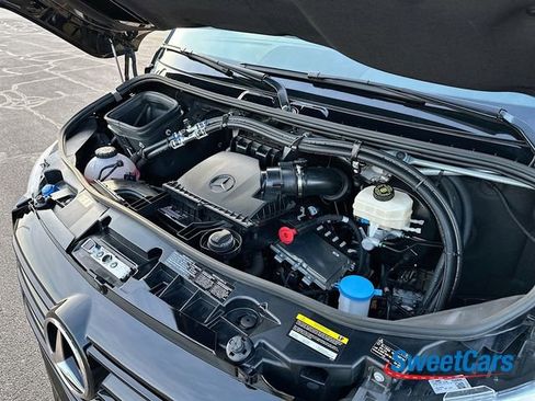 Used 2023 Mercedes-Benz Sprinter 3500 image 46