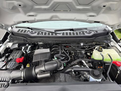 New 2026 Ford F350 Lariat w/ Black Appearance Package image 35