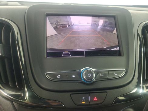 Used 2023 Chevrolet Equinox RS image 22