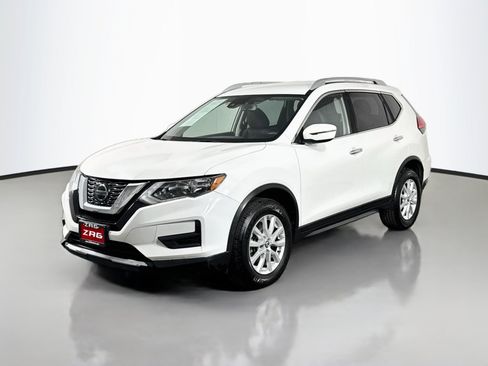 Used 2020 Nissan Rogue SV AWD/4WD image 1