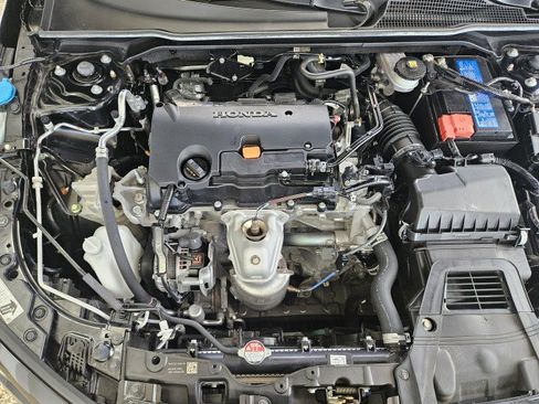Used 2024 Honda Civic LX image 7