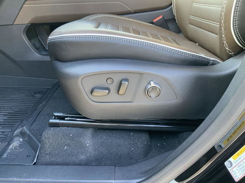 New 2026 GMC Acadia Denali Ultimate w/ LPO, Floor Liner Package image 31