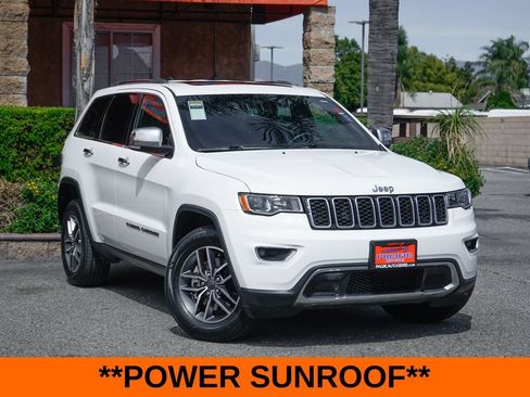Used 2022 Jeep Grand Cherokee Limited AWD/4WD image 2
