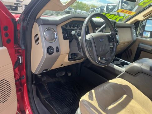 Used 2015 Ford F350 Lariat w/ Lariat Chrome Package AWD/4WD image 28