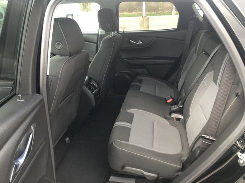 Used 2025 Chevrolet Blazer LT image 13