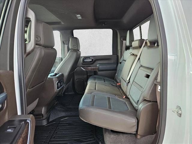 Used 2021 GMC Sierra 3500 Denali w/ Denali Ultimate Package AWD/4WD image 14