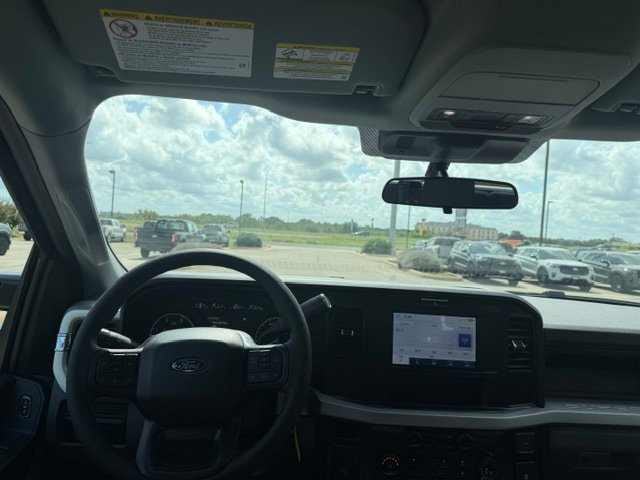 New 2027 Ford F250 XL w/ Camper Package RWD image 10