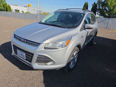 Used 2016 Ford Escape SE w/ Equipment Group 201A