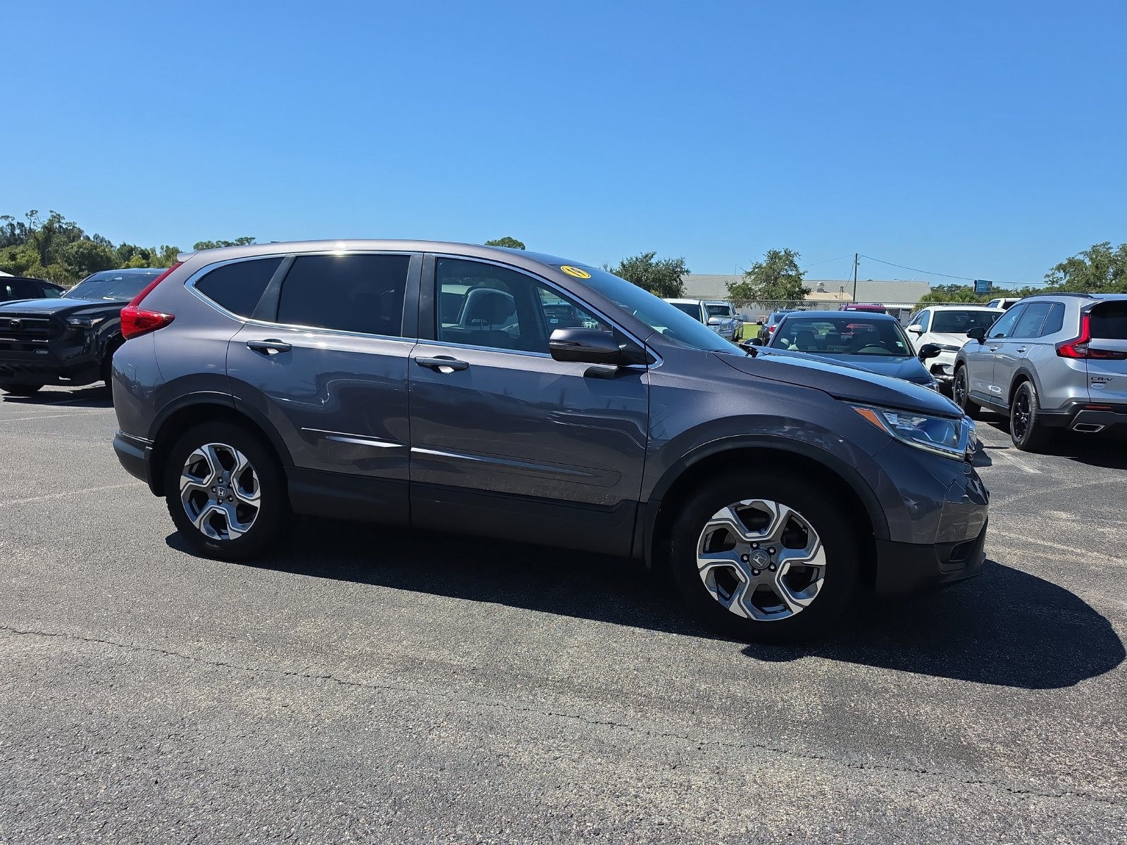 Used 2019 Honda CR-V EX image 2