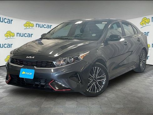 Used 2024 Kia Forte GT-Line w/ GT-Line Premium Package FWD image 3