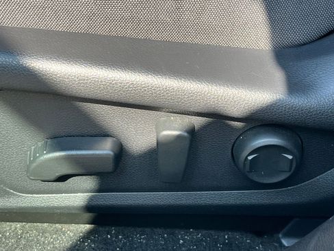 Used 2024 Subaru Crosstrek 2.5i Sport AWD/4WD image 22