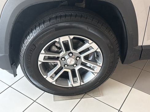 New 2027 GMC Terrain Elevation AWD/4WD image 14