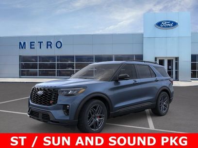 New 2026 Ford Explorer ST w/ Sun And Sound Package