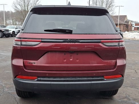 New 2025 Jeep Grand Cherokee Limited AWD/4WD image 5