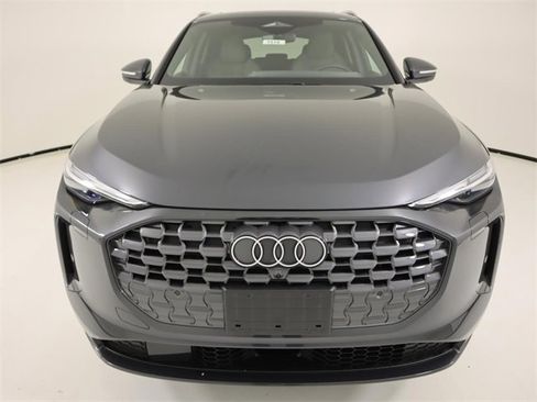 New 2025 Audi Q5 Premium Plus image 8