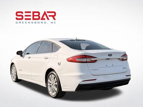 Used 2019 Ford Fusion SE FWD image 8