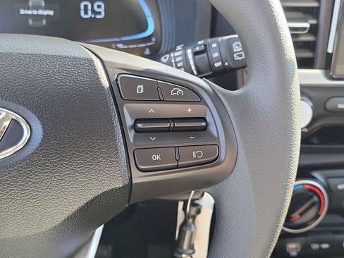 New 2026 Hyundai Venue SE image 6