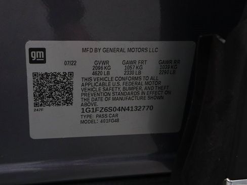 Used 2022 Chevrolet Bolt EUV Premier image 31