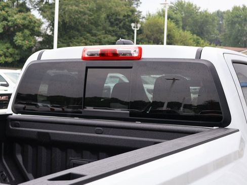 New 2025 GMC Canyon Elevation w/ Convenience Package image 24