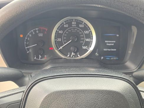 Used 2020 Toyota Corolla LE FWD image 7