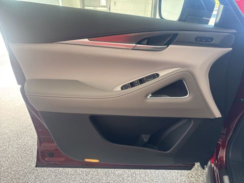 New 2026 INFINITI QX60 Luxe w/ Family Package image 12