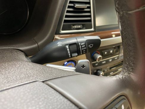 Used 2016 Hyundai Genesis 3.8 image 26