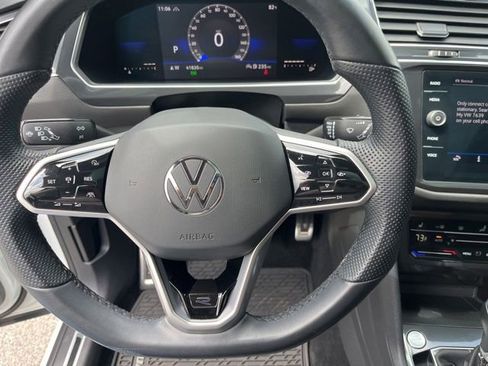 Used 2022 Volkswagen Tiguan SE R-Line AWD/4WD image 20
