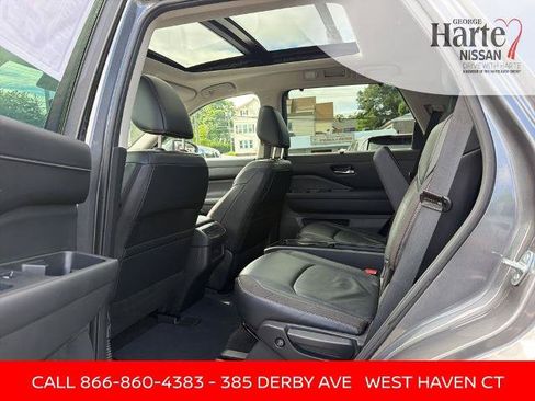 Certified 2023 Nissan Pathfinder SL w/ SL Premium Package AWD/4WD image 20