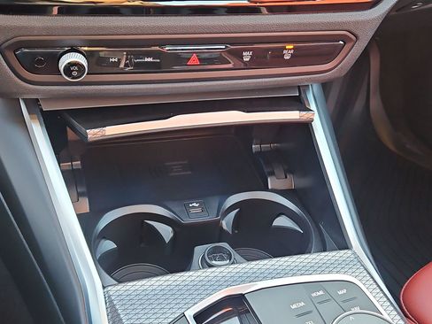 Used 2025 BMW 330i xDrive 330i xDrive w/ M Sport Package image 27