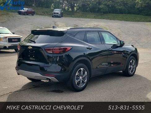 Used 2024 Chevrolet Blazer LT w/ LPO, Floor Liner Package FWD image 5