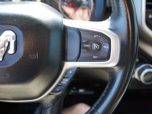 Used 2019 RAM 1500 Big Horn AWD/4WD image 29