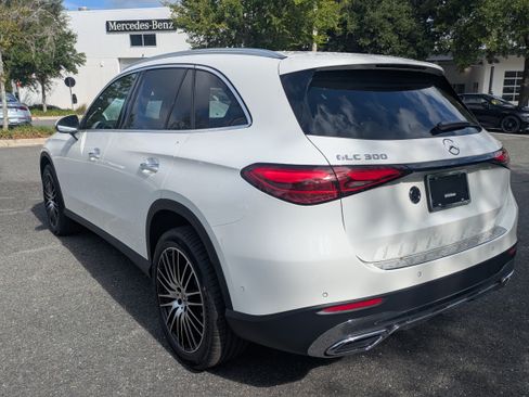 New 2026 Mercedes-Benz GLC 300 image 5