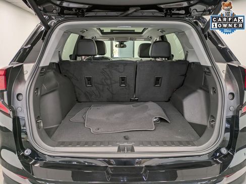 Used 2023 GMC Terrain SLT w/ Elevation Edition AWD/4WD image 25