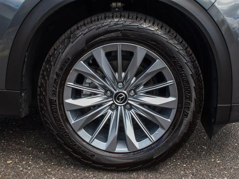 Used 2024 MAZDA CX-90 3.3 Turbo w/ Preferred Package AWD/4WD image 7