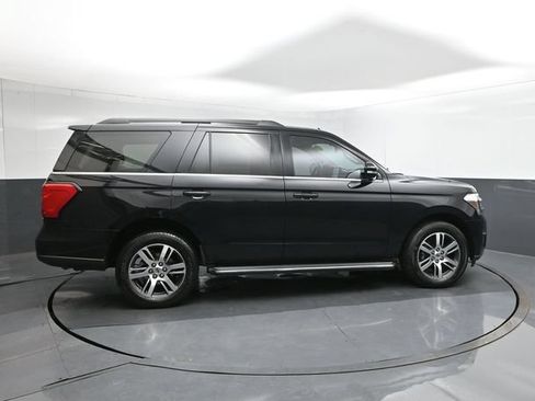 Used 2023 Ford Expedition XLT RWD image 11