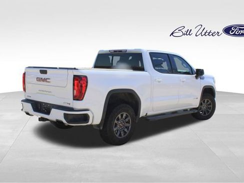 Used 2019 GMC Sierra 1500 AT4 w/ AT4 Premium Package image 5