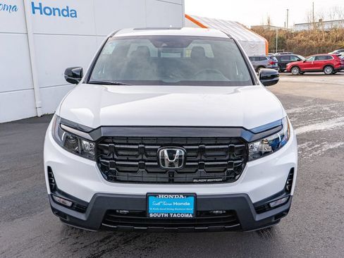 New 2026 Honda Ridgeline Black Edition image 3