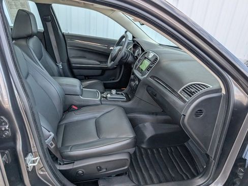 Used 2023 Chrysler 300 Touring L w/ Popular Equipment Group image 29