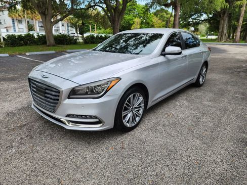 Used 2018 Genesis G80 3.8 RWD image 1