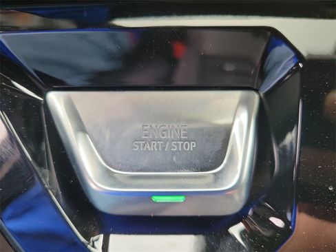 New 2026 GMC Sierra 2500 AT4 w/ AT4 Premium Plus Package image 32