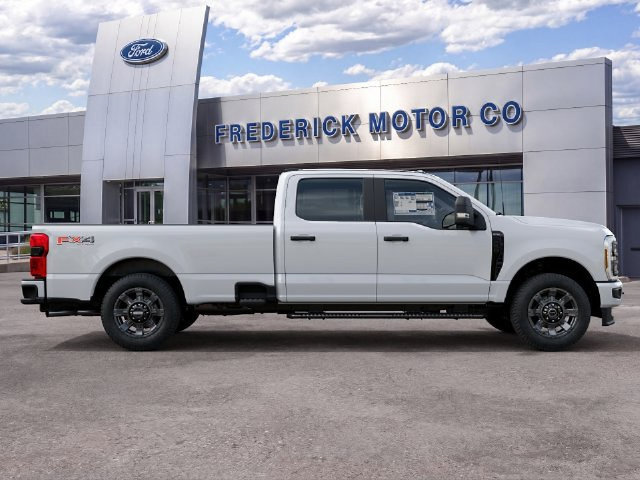New 2027 Ford F250 XL w/ STX Appearance Package AWD/4WD image 3