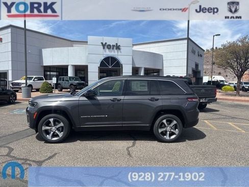 New 2026 Jeep Grand Cherokee Limited w/ Trailer Tow Package AWD/4WD image 1