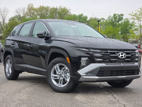New 2026 Hyundai Tucson SE AWD/4WD image 2