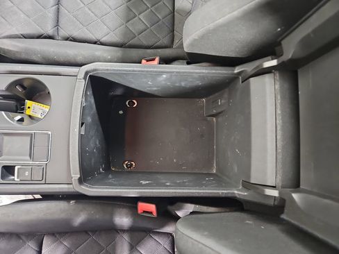 Used 2019 Volkswagen Atlas S image 24