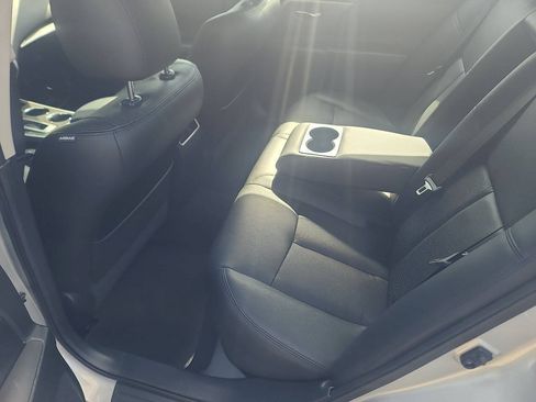 Used 2015 Nissan Altima 3.5 SL FWD image 13